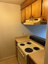 3720 W Capitol St-Unit -D in Jackson, MS - Building Photo - Building Photo