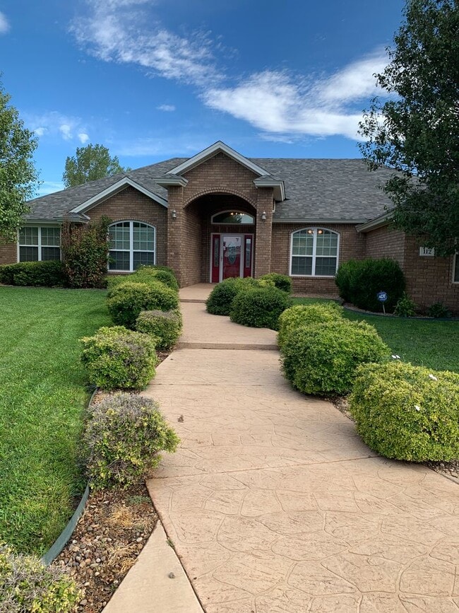 property at 112 Savannah Ct