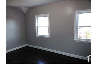 999 N Hill Rd in Baltimore, MD - Building Photo - Building Photo