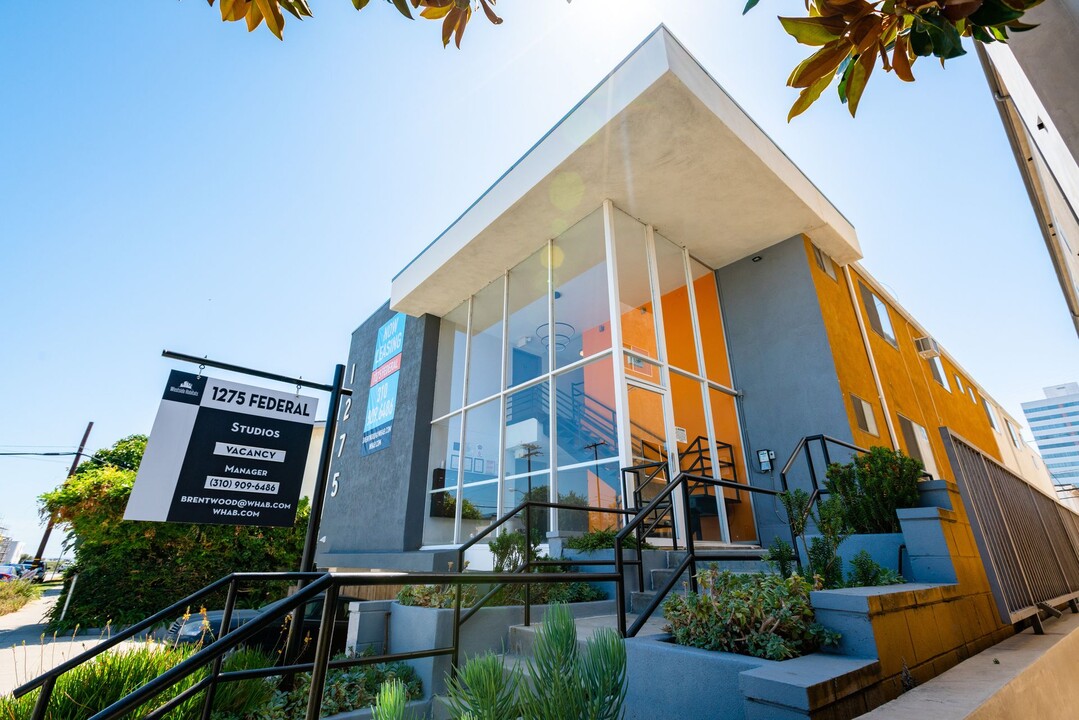 1275 Federal Ave in Los Angeles, CA - Foto de edificio