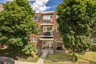 3125 Des Trinitaires Boul in Montréal, QC - Building Photo
