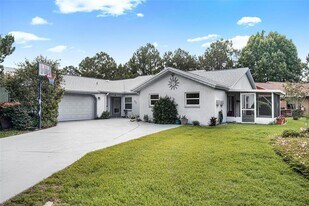 73 Buttonworth Dr in Palm Coast, FL - Building Photo