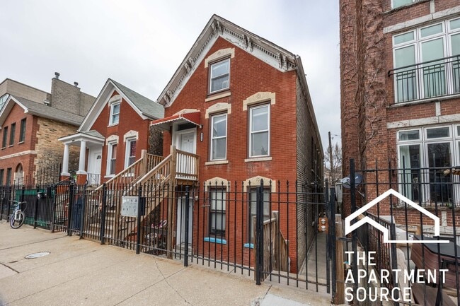 1624 W Beach Ave, Unit BR