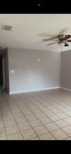 1036 E Elm St, Unit #200 in Tyler, TX - Building Photo - Building Photo