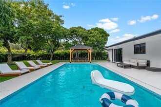 9600 SW 147th St in Miami, FL - Building Photo - Building Photo