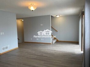 2541 Cobble Hill Ct in Woodbury, MN - Building Photo - Building Photo