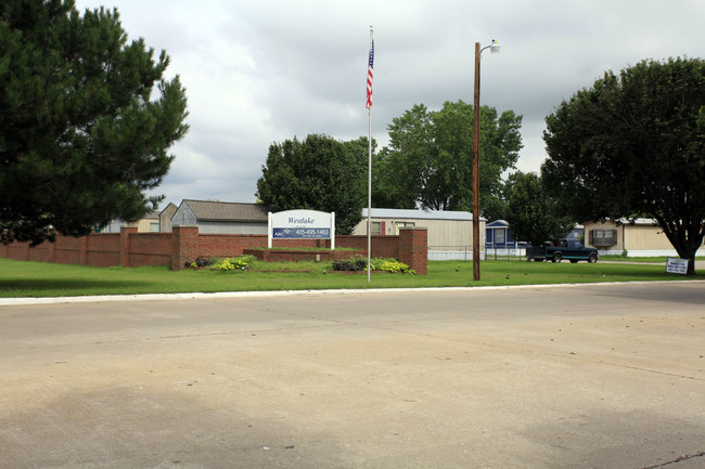 Westlake Mobile Home Park in Oklahoma City, OK - Building Photo - Building Photo