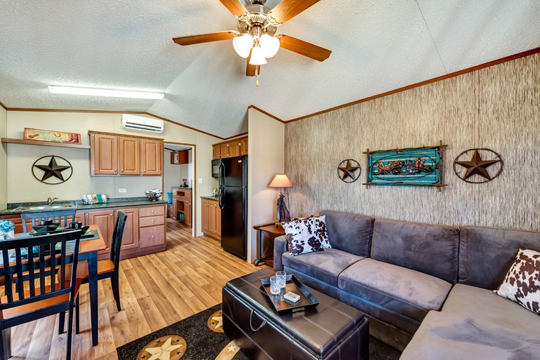 3511 Christoval Rd in San Angelo, TX - Foto de edificio