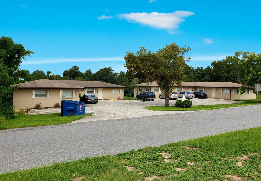 1234 Triangle Dr in Lake Wales, FL - Building Photo