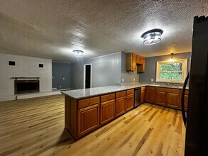6518 Hwy 49 E in Springfield, TN - Building Photo - Building Photo