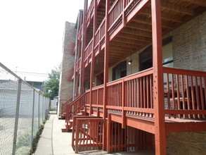 5261 W Congress Pkwy in Chicago, IL - Building Photo - Other