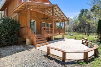 35 Hedgecock Farm in Pittsboro, NC - Building Photo - Building Photo