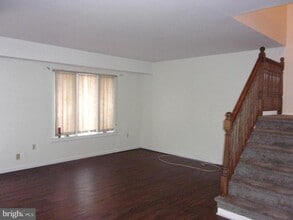 48 Chelsea Cir in Clementon, NJ - Building Photo - Building Photo