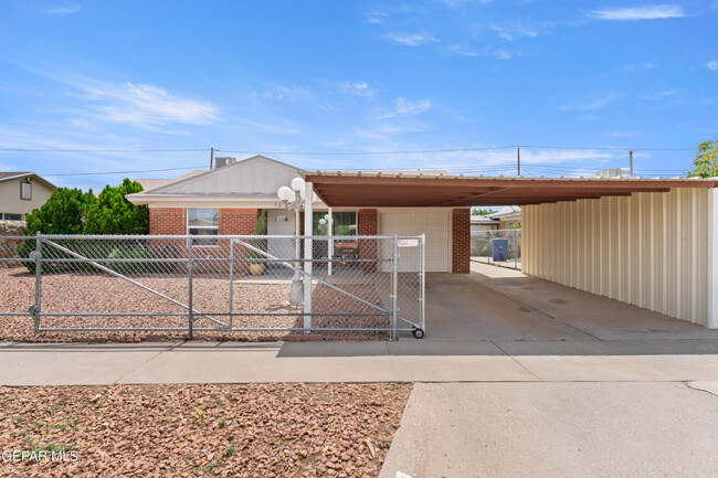 5640 Devon Ave in El Paso, TX - Building Photo - Building Photo