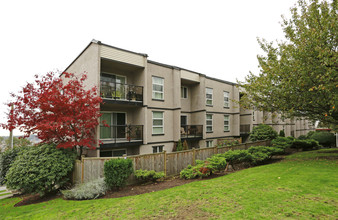 Carnarvon Terrace in New Westminster, BC - Building Photo - Building Photo