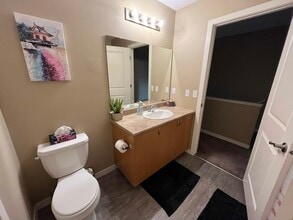 5023 James Hill Rd in Regina, SK - Building Photo - Building Photo