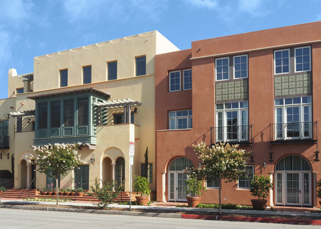 Los Patios De Cordova 218 S Oakland Ave in Pasadena, CA - Foto de edificio - Building Photo