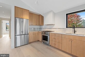 501 Haddonfield-Berlin Rd in Voorhees Township, NJ - Building Photo - Building Photo