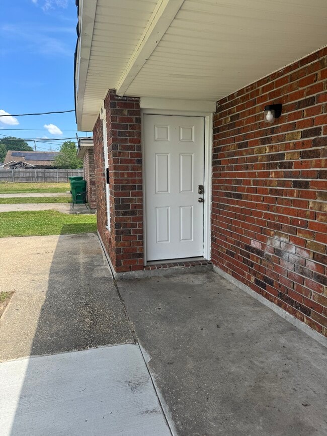 708 24th St, Unit 708 in Gretna, LA - Building Photo - Building Photo