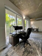 455 NE 25th St, Unit 4D in Miami, FL - Building Photo - Building Photo