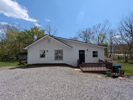 5-25 Woodrow Ave in Asheville, NC - Building Photo