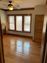 4817 W Cornelia Ave, Unit 2R in Chicago, IL - Building Photo - Building Photo