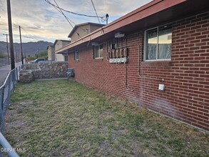 3910 Lincoln Ave in El Paso, TX - Building Photo - Building Photo