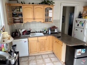 26 Channing St, Unit 2 in Newton, MA - Building Photo - Building Photo