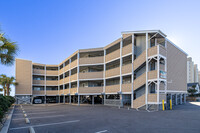 Palmwood Villas in North Myrtle Beach, SC - Foto de edificio - Building Photo