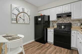 Advenir at Walden Lake in Miami, FL - Building Photo - Building Photo
