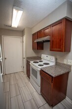 111 Limoges St in Duson, LA - Building Photo - Building Photo