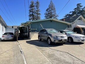 3808 Quigley St in Oakland, CA - Building Photo - Building Photo