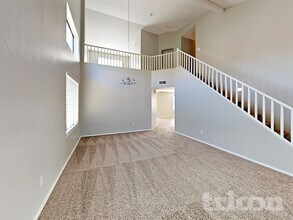 6341 W Watkins St in Phoenix, AZ - Building Photo - Building Photo