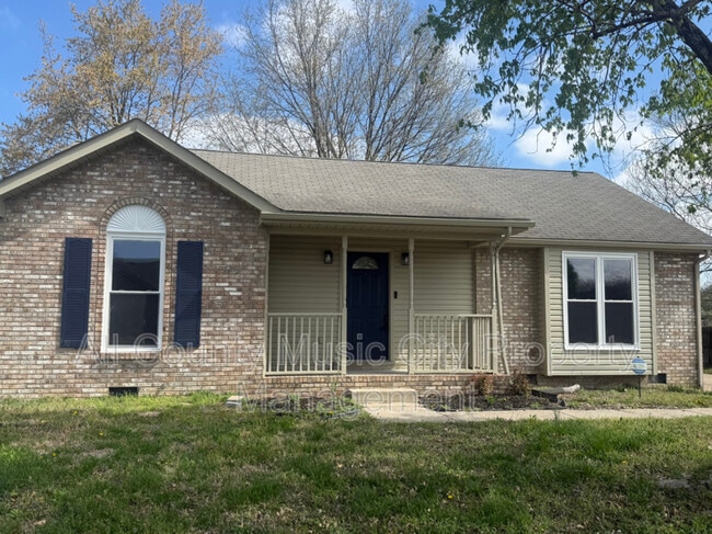 property at 304 Parkside Ct