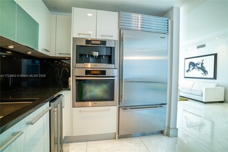 17121 Collins Ave, Unit 3306 in Sunny Isles Beach, FL - Building Photo - Building Photo