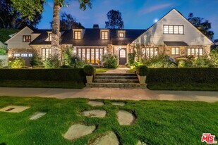 744 San Lorenzo St in Santa Monica, CA - Building Photo