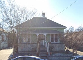 971 S 7th St in San Jose, CA - Building Photo
