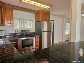 932 Saybrook Rd in Middletown, CT - Building Photo - Building Photo