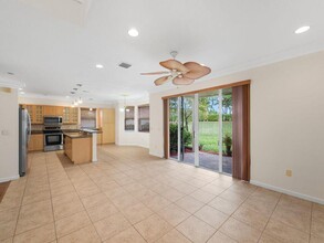 9167 Dupont Pl in Wellington, FL - Building Photo - Building Photo