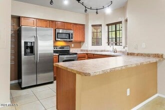 1446 E Grovers Ave in Phoenix, AZ - Building Photo - Building Photo