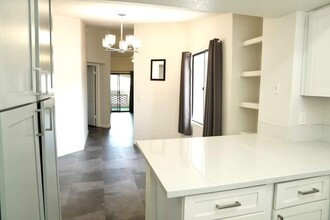 8455 W Sahara Ave, Unit 263 in Las Vegas, NV - Building Photo - Building Photo
