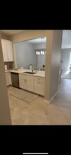 2898 Blossom Wy in Naples, FL - Building Photo - Building Photo