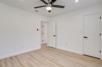 10048 Regent Row St in Benbrook, TX - Building Photo - Building Photo