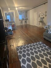 108 Chestnut St in Philadelphia, PA - Building Photo - Building Photo