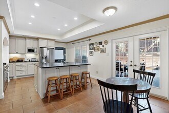 2806 Sausalito Dr in Carrollton, TX - Foto de edificio - Building Photo