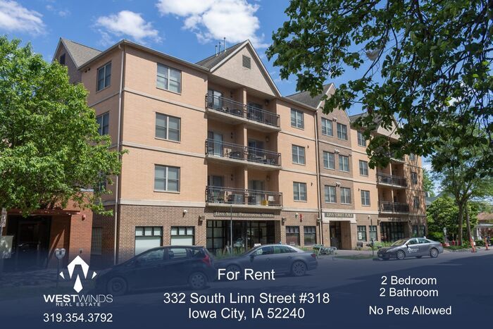 332 S Linn St in Iowa City, IA - Building Photo