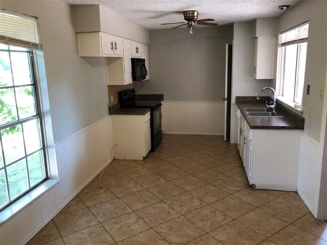 15003 Cypress Ridge Dr in Cypress, TX - Building Photo - Building Photo