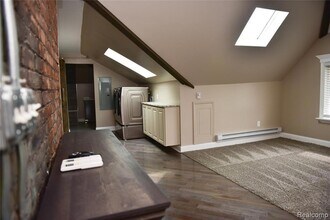 3716 Lincoln St, Unit 5 in Detroit, MI - Building Photo - Building Photo