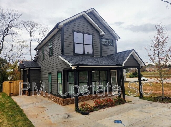6 Dean St in Greenville, SC - Building Photo - Building Photo