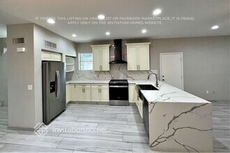 1391 S Hawk Ln in Gilbert, AZ - Building Photo - Building Photo